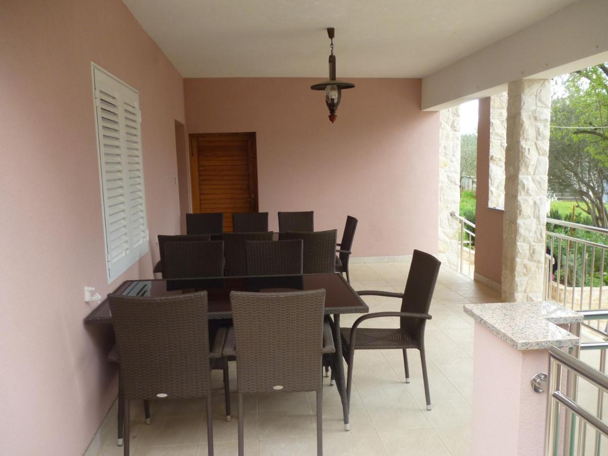 Apartmani Sunset Селине Екстериор снимка