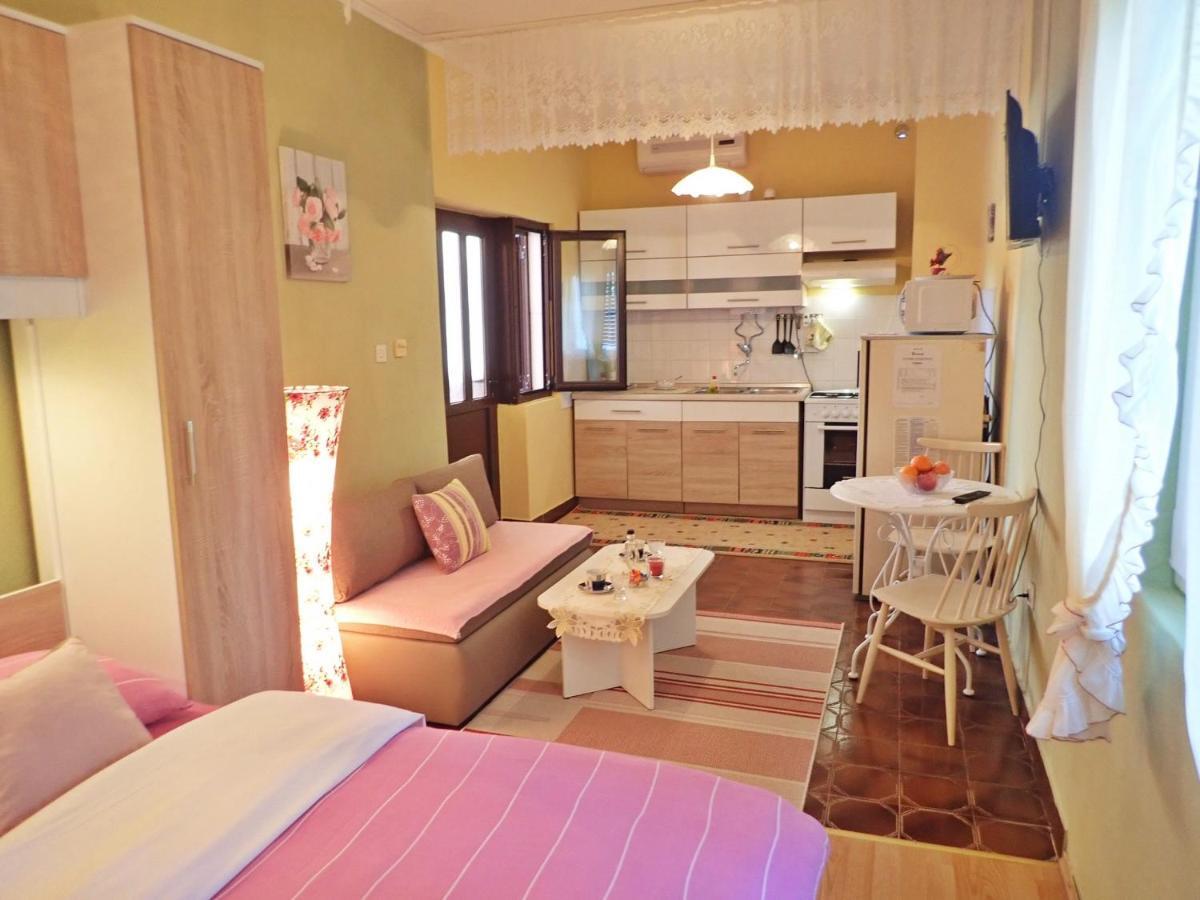 Apartmani Sunset Селине Екстериор снимка